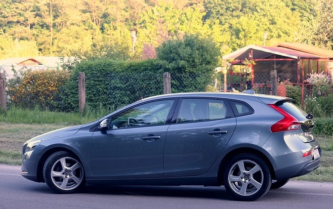 Volvo V40 cena 45900 przebieg: 112000, rok produkcji 2014 z Oława małe 631